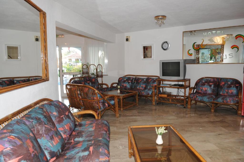 Pegasus Hotel CChanioti Pokoj fotografie